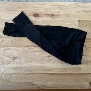 LULULEMON ALL THE RIGHT PLACES CROP